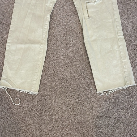 Pacsun pale yellow jeans, high waisted, distressed, rough hem, women size 27 - Picture 7 of 9